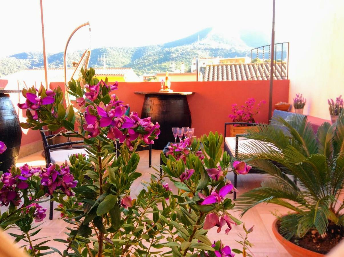 La Perla Del Sud Bed & Breakfast Teulada Ngoại thất bức ảnh